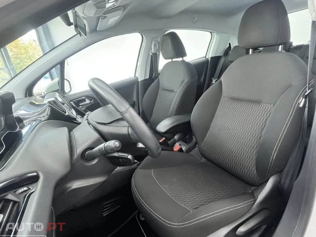 Peugeot 208 1.2 PureTech Active
