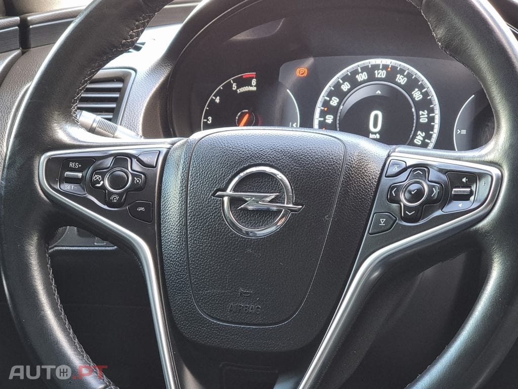 Opel Insignia 2.0 CDTi Cosmo S/S
