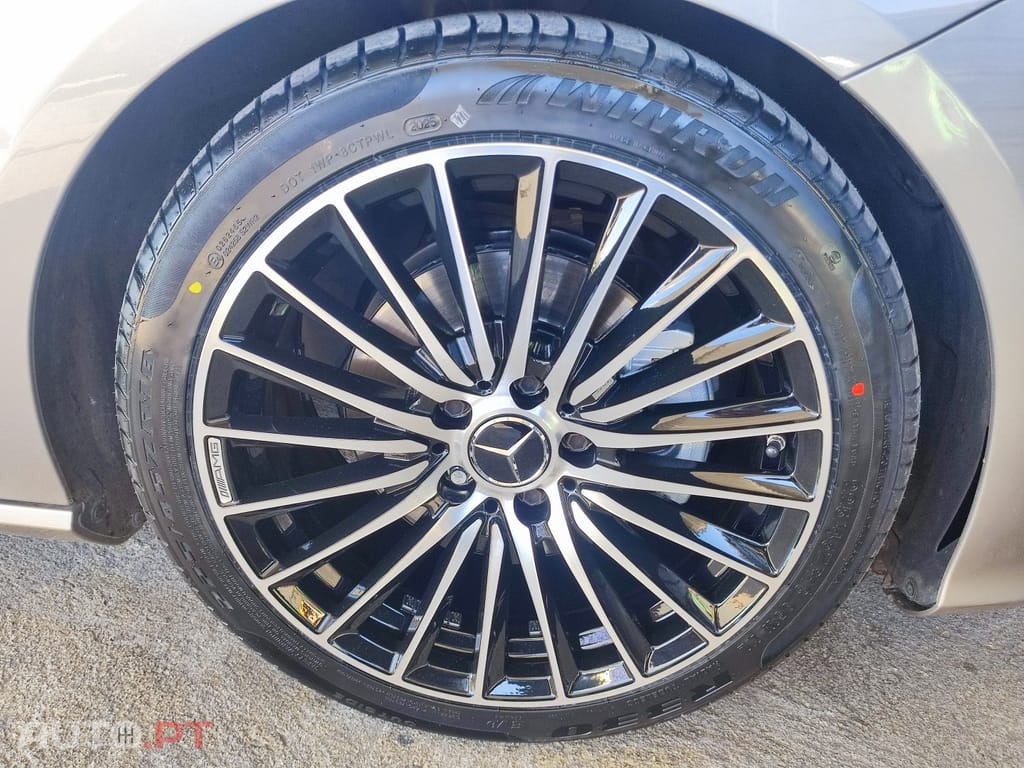 Mercedes-Benz CLA 180 d Shooting Brake 7G-DCT