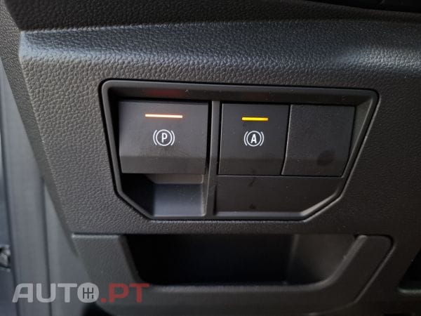 Renault Espace 1.2 E-Tech full hybrid 200cv iconic