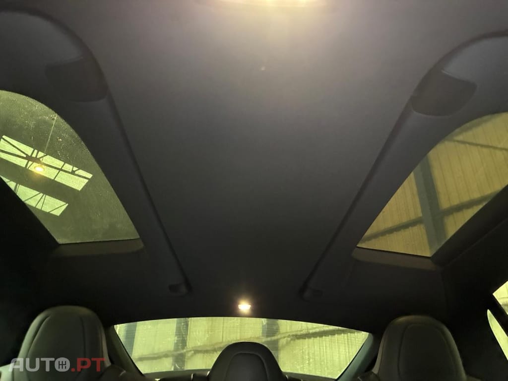 Tesla Model X 75D Dual Motor