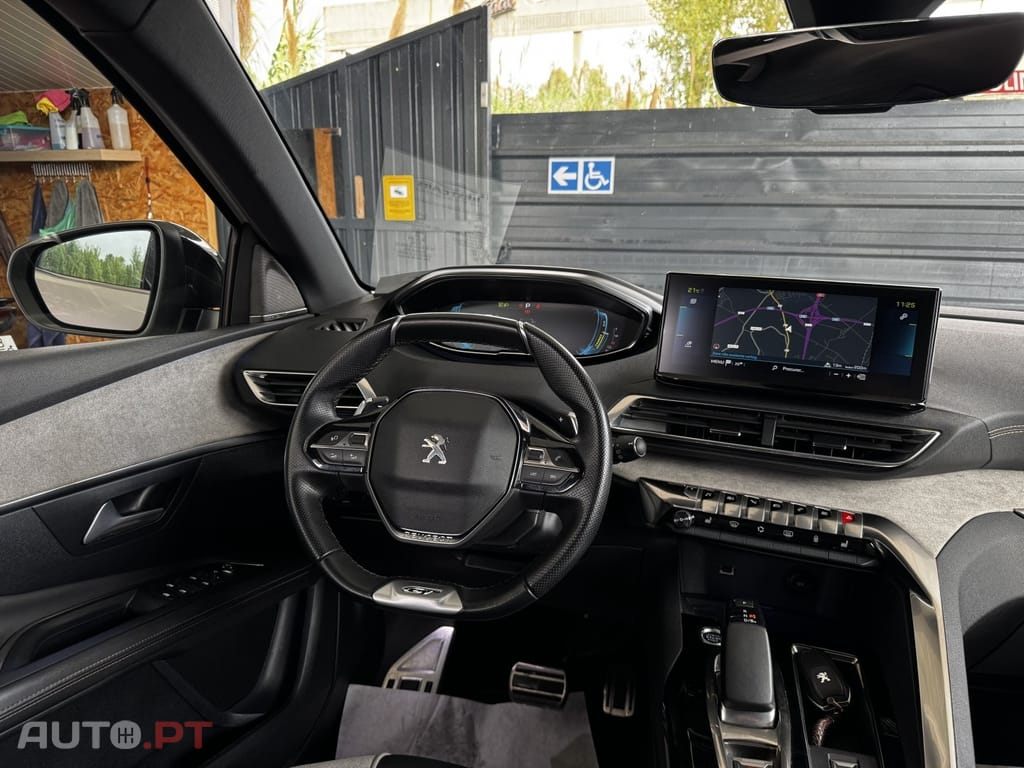 Peugeot 3008 1.6 Hybrid4 GT Pack e-EAT8