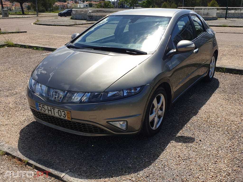 Honda Civic 1.4 i-VTEC Elegance
