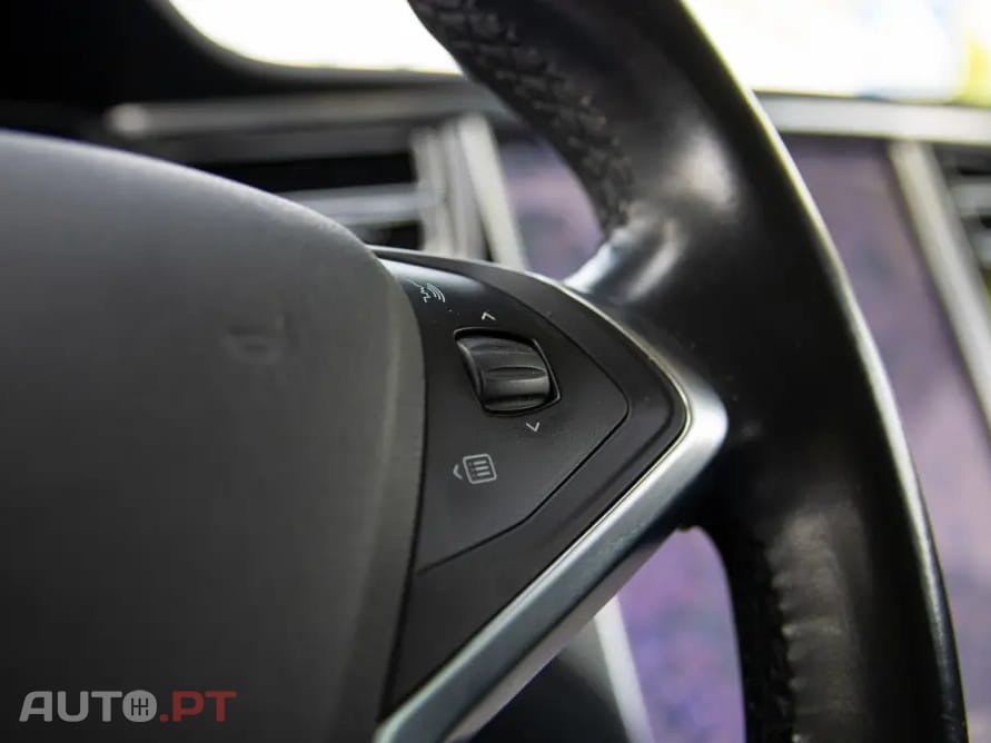 Tesla Model S 70D AWD