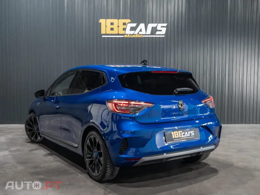 Renault Clio 1.6 E-Tech Full Hybrid RS Line