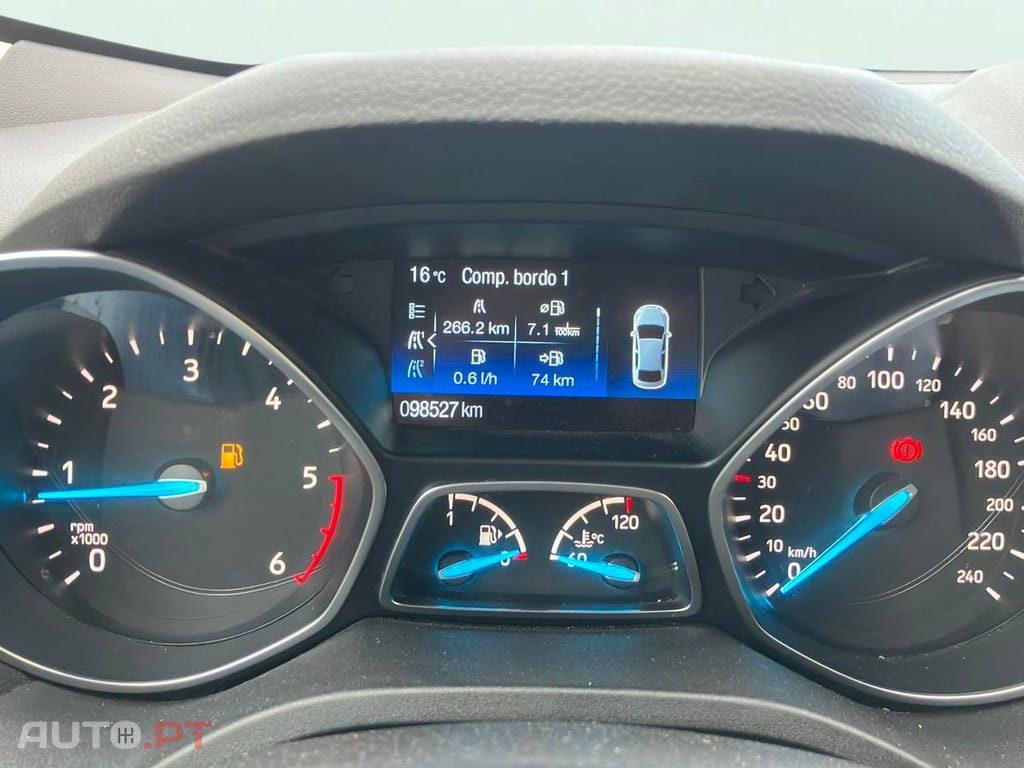 Ford Kuga 1.5 TDCi EcoBlue Titanium