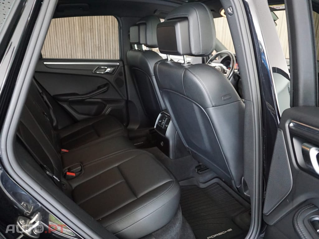 Porsche Macan PDK