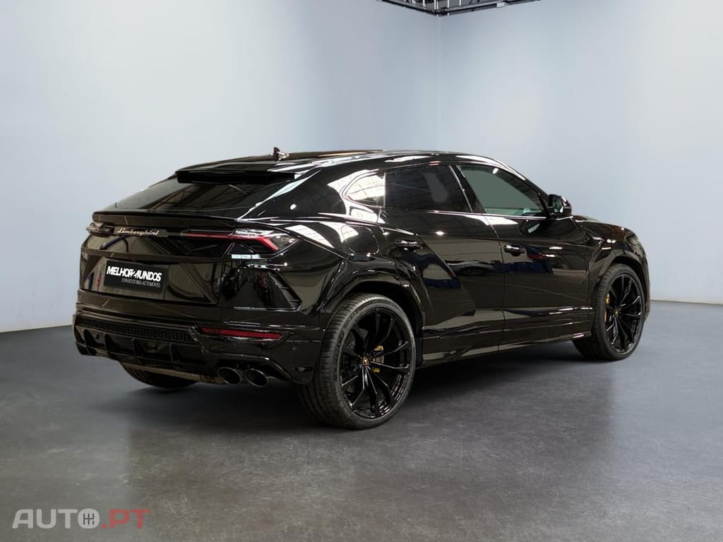 Lamborghini Urus 4.0 V8