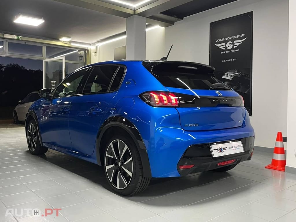 Peugeot E-208 50 kWh GT Line
