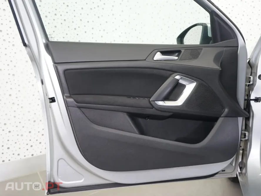 Peugeot 308 SW 1.6 BlueHDi Allure