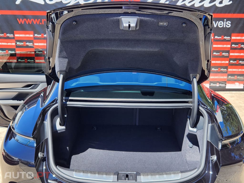 Porsche Taycan 4S bateria Performance Plus