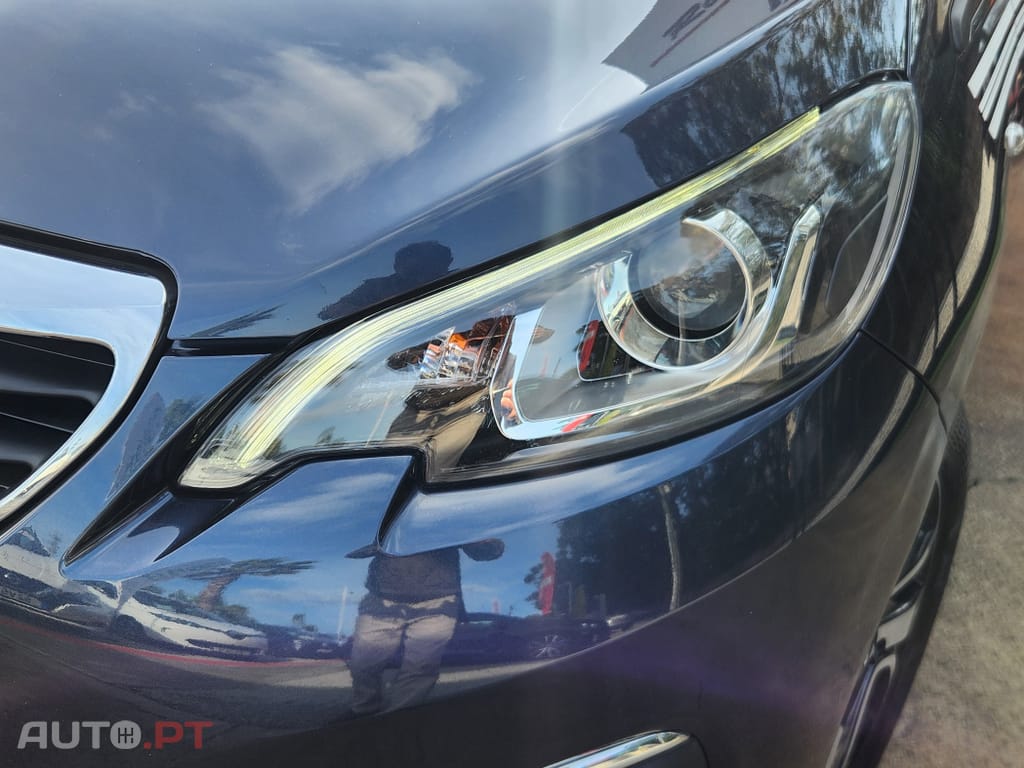 Peugeot 108 1.0 VTi Collection