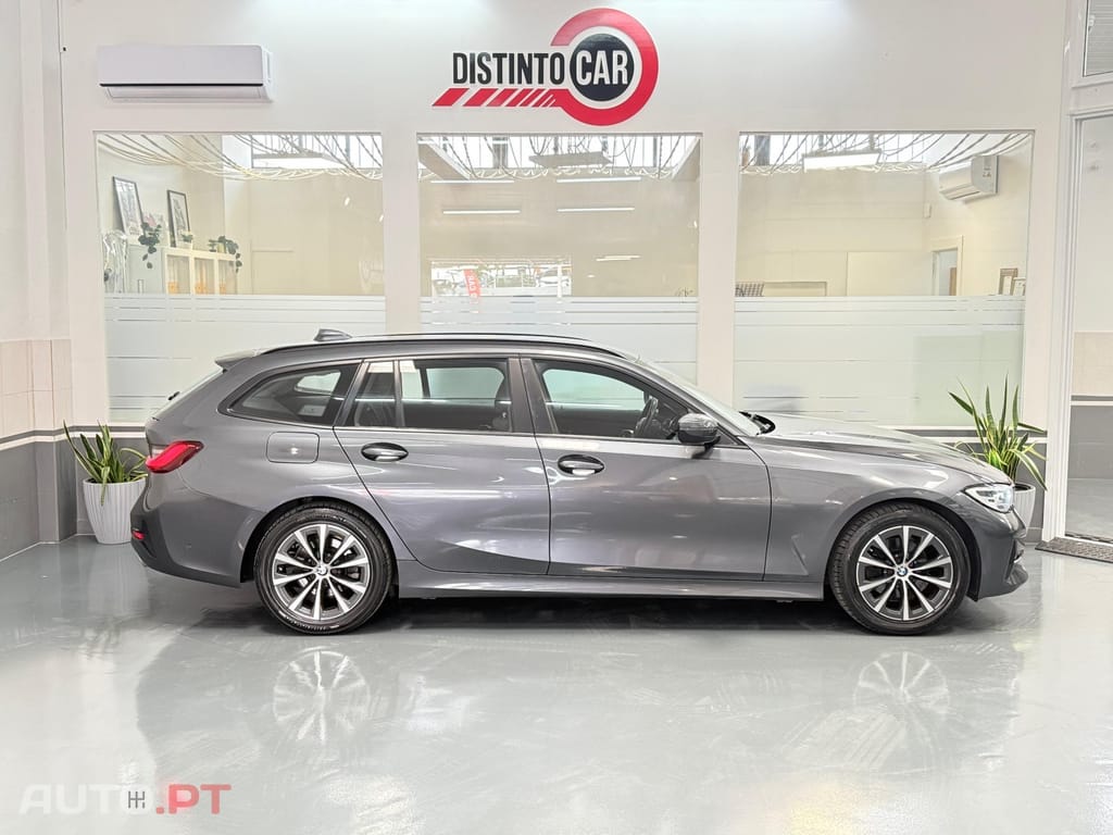 BMW 320 d Touring xDrive Line Sport Auto