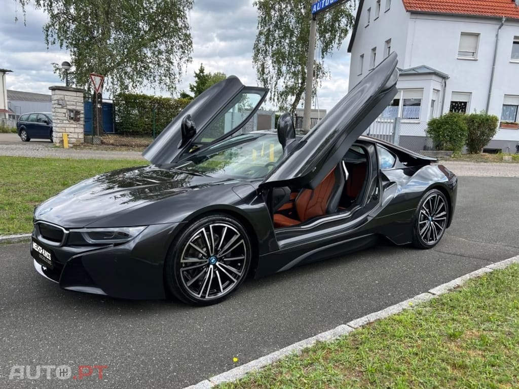 BMW i8 Standard