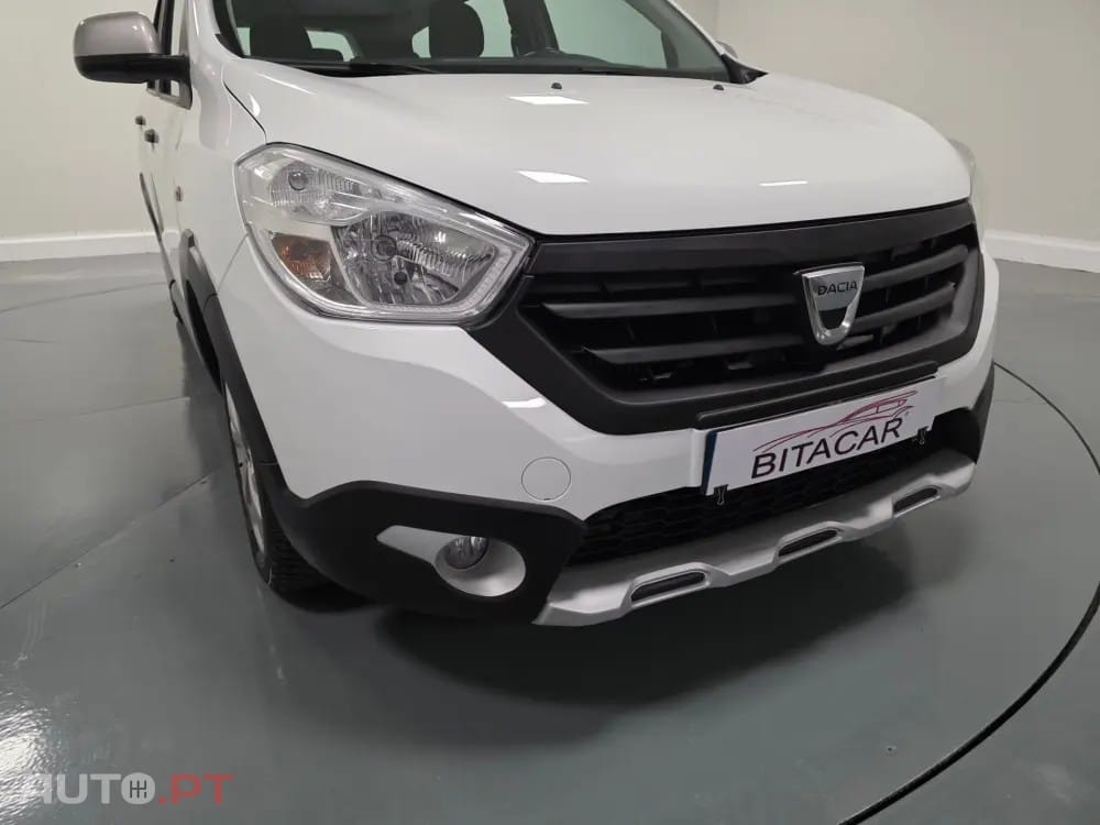 Dacia Lodgy 1.2 STEPWAY