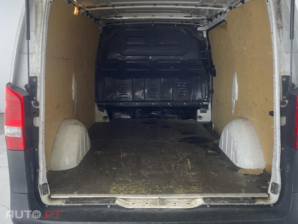 Mercedes-Benz Vito 110 CDi/32 - IVA Dedutível