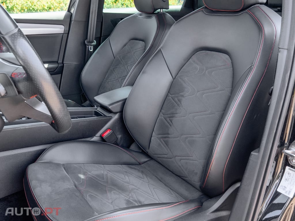 Seat Leon ST 1.5 e-Hybrid DSG FR Black Edition