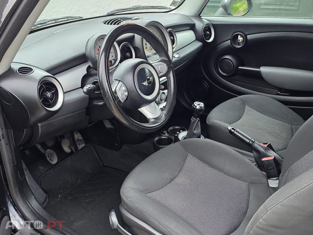 MINI Cooper One 1.4