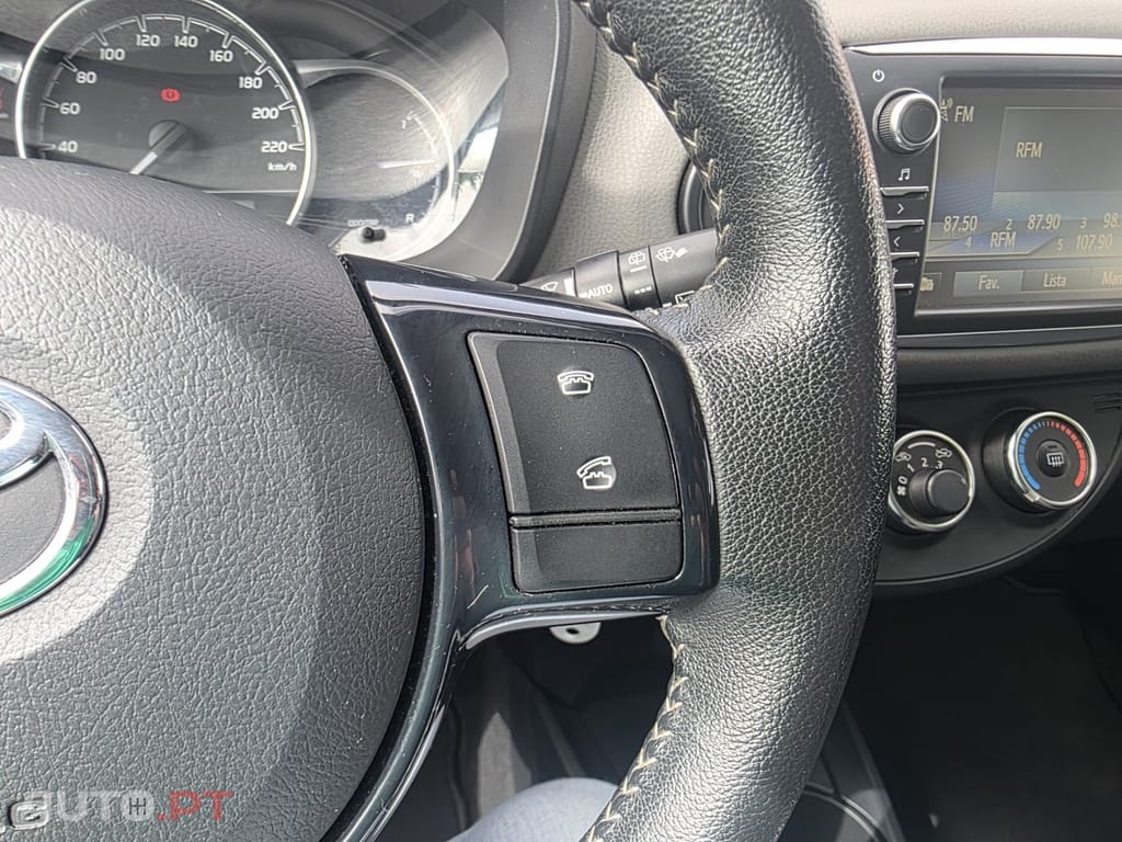 Toyota Yaris 1.0 VVT-i Comfort