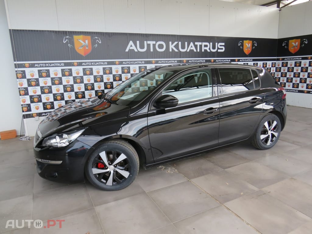 Peugeot 308 1.6 HDI Panorâmico