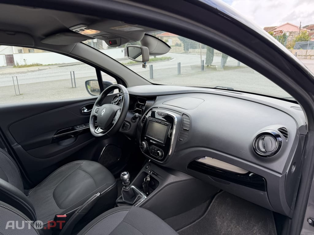 Renault Captur ENERGY TCe 120 Elysee