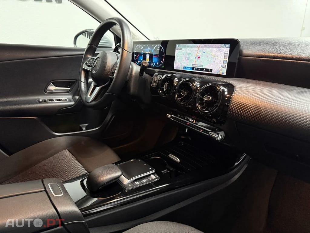 Mercedes-Benz A 180 d Business Solutions Frota Aut.