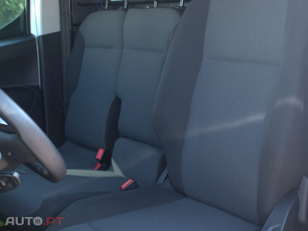 Peugeot Partner 1.5 BlueHDi Asphalt Standard