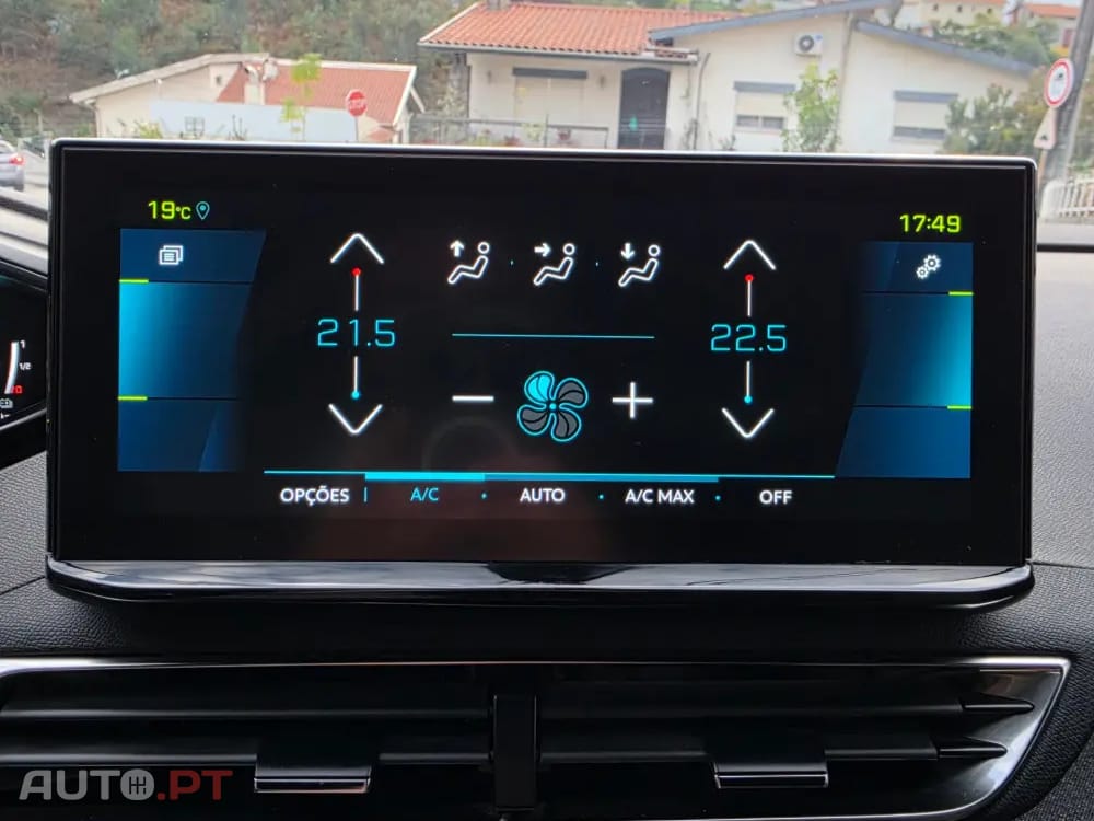 Peugeot 3008 1.6 Hybrid Allure Pack e-EAT8