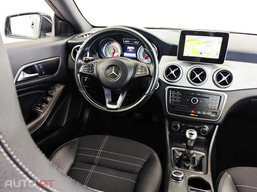 Mercedes-Benz CLA 200 d Shooting Brake Urban
