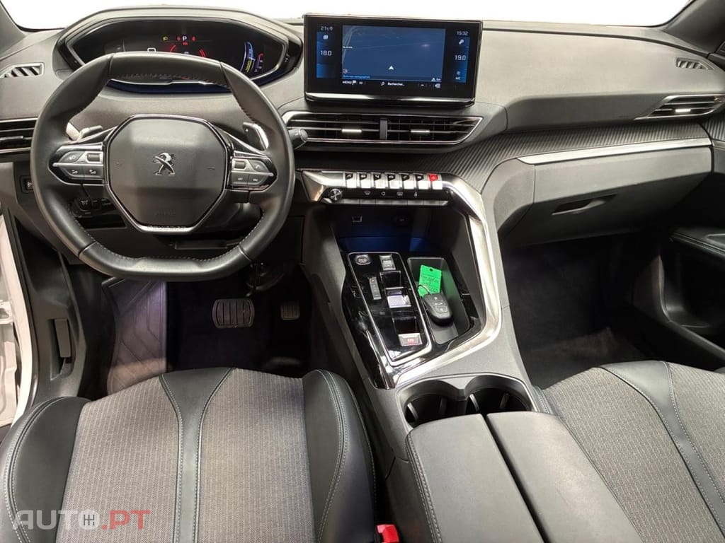 Peugeot 3008 1.2 Hybrid Allure Pack e-EAT8