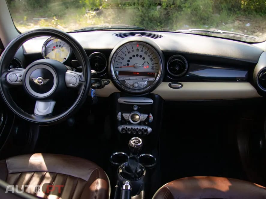 MINI Clubman Cooper D