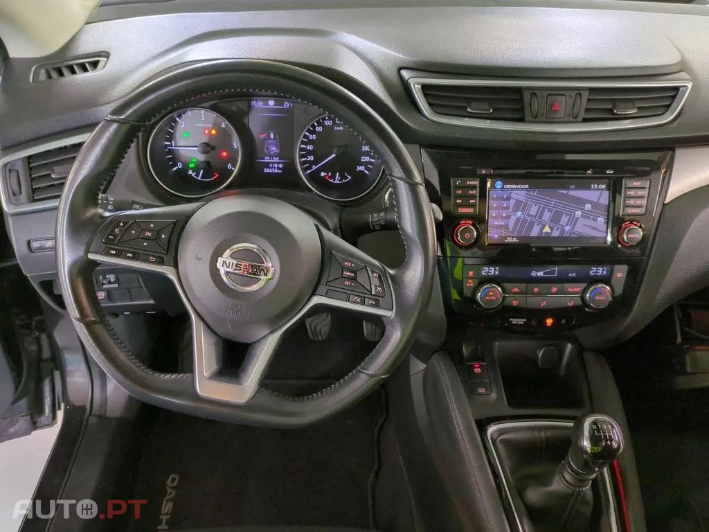 Nissan Qashqai 1.5 dCi N-Connecta