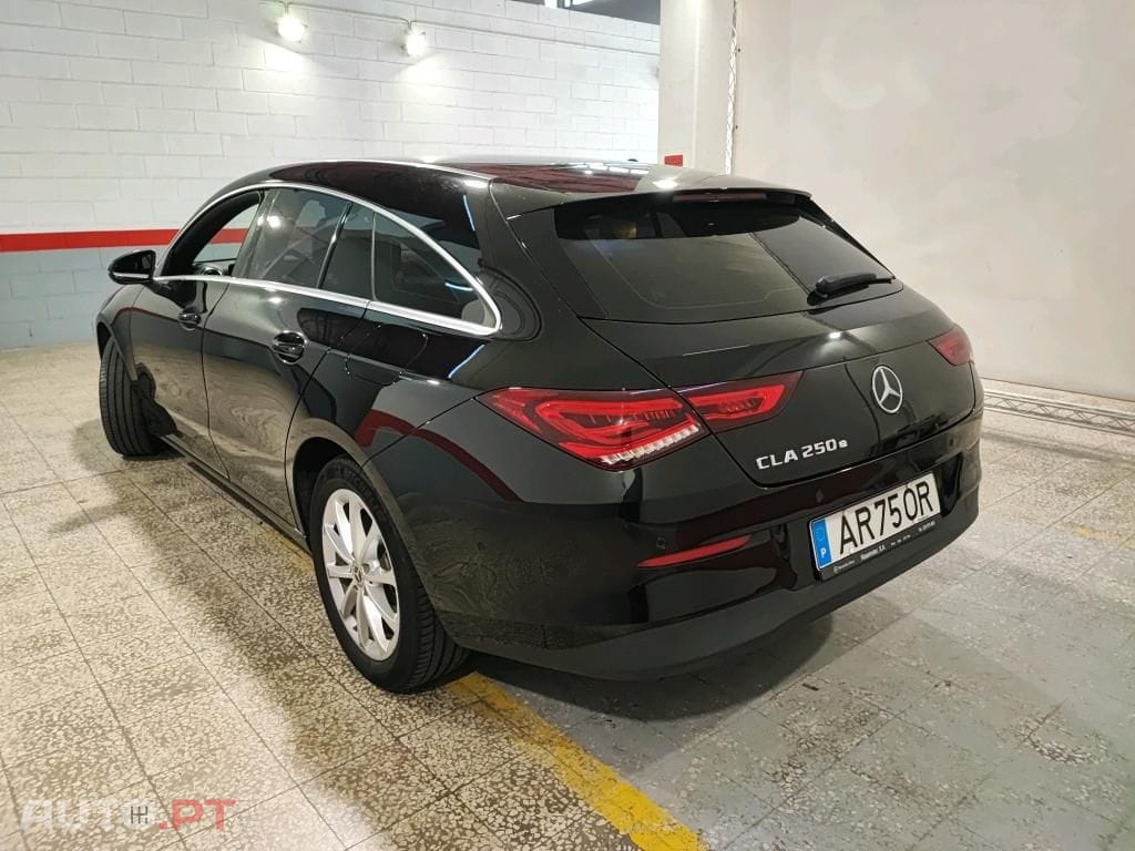 Mercedes-Benz CLA 250 e Shooting Brake Style Plus