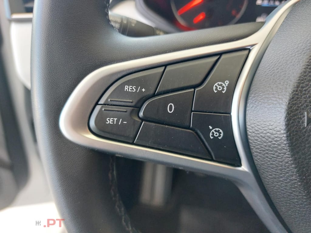 Renault Clio 1.0 TCe Evolution Bi-Fuel
