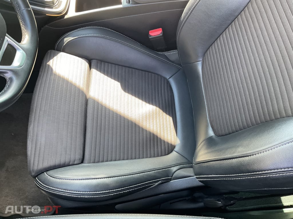 Renault Scénic 1.3 TCe Bose Edition