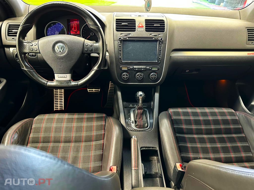 Volkswagen Golf VI 2.0 GTI Edition 30