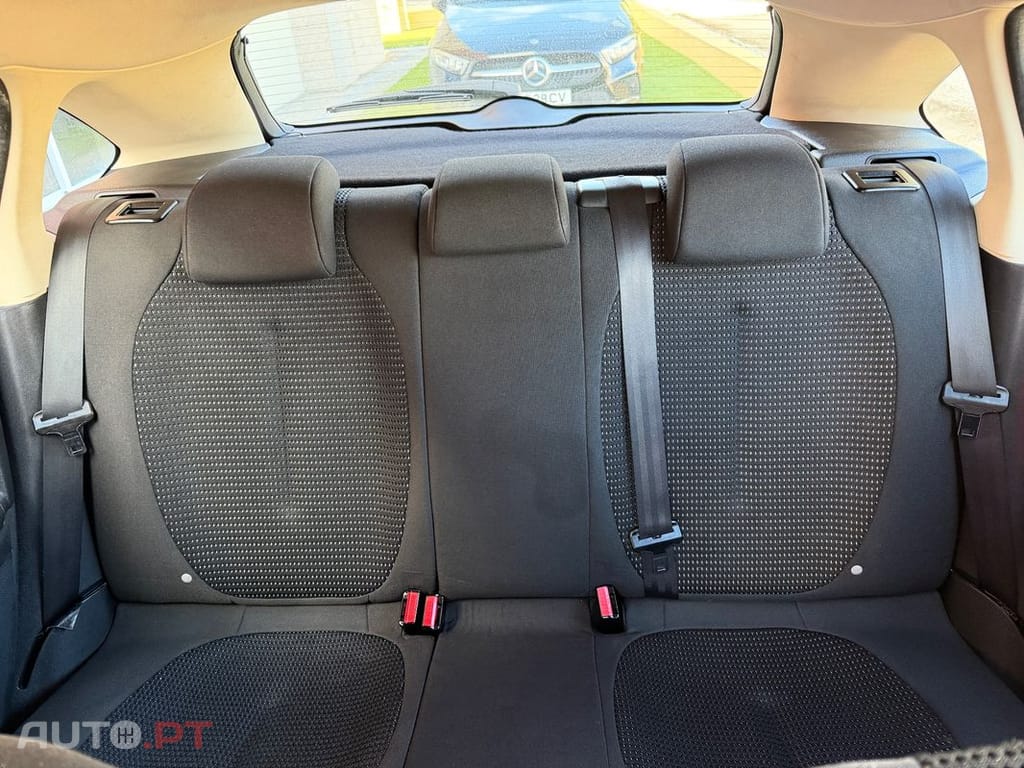 Citroen C4 1.6 HDi VTR Pack