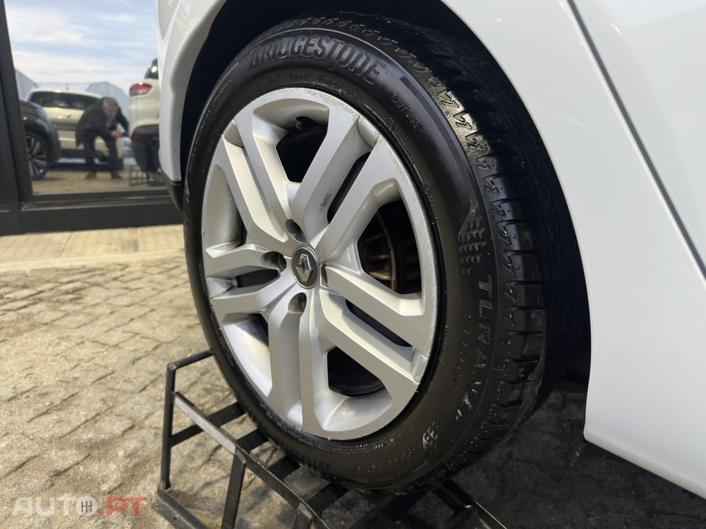 Renault Clio Sport Tourer 0.9 TCe Limited