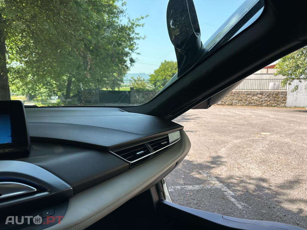 BMW i8 Standard 362cv