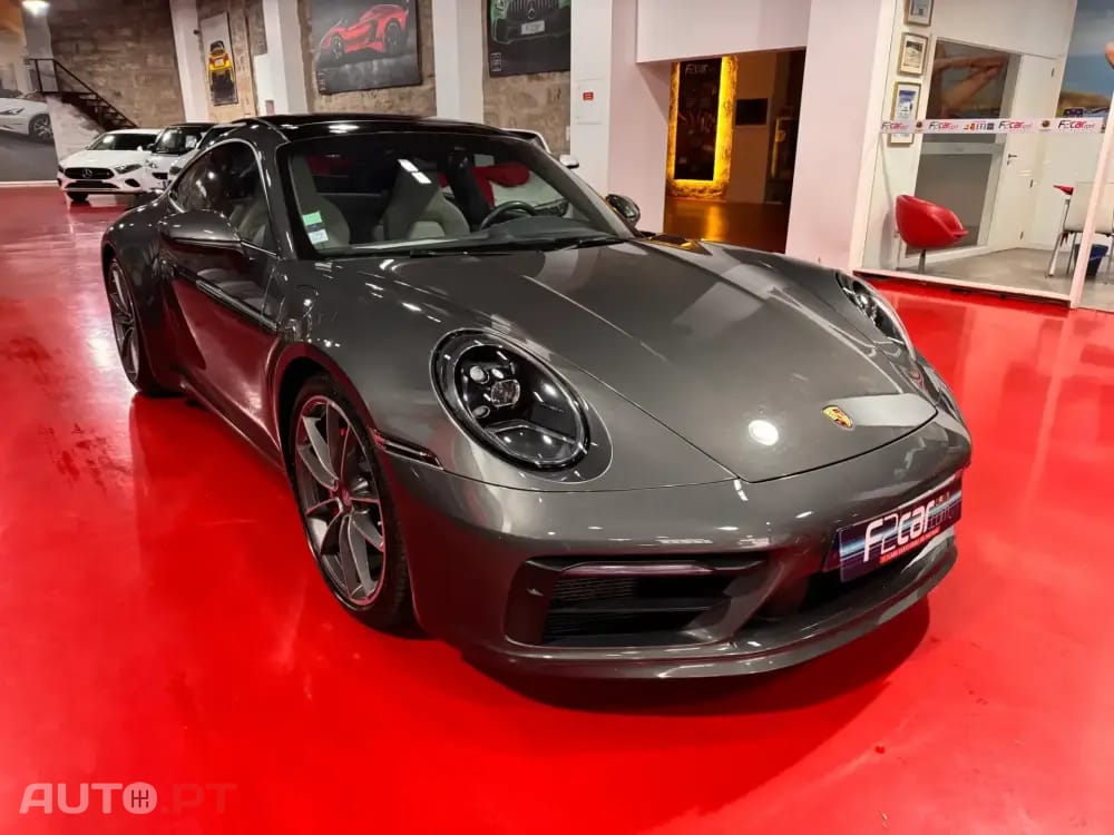 Porsche 911 4S PDK (992)