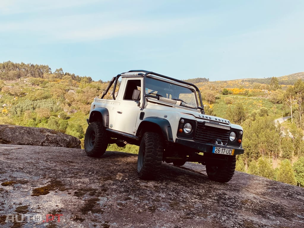 Land Rover Defender 90 cabtruck