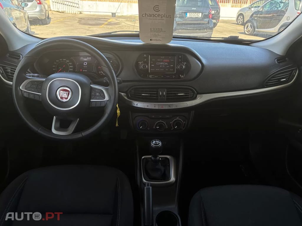 Fiat Tipo 1.6 M-Jet Lounge