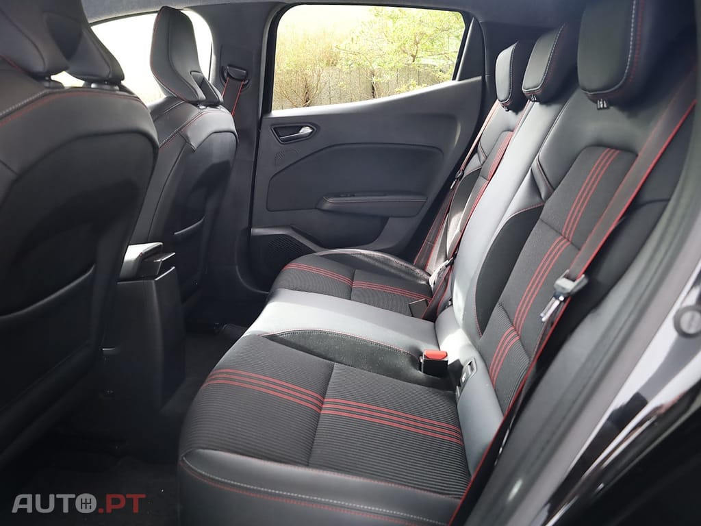 Renault Clio 1.0 TCe RS Line