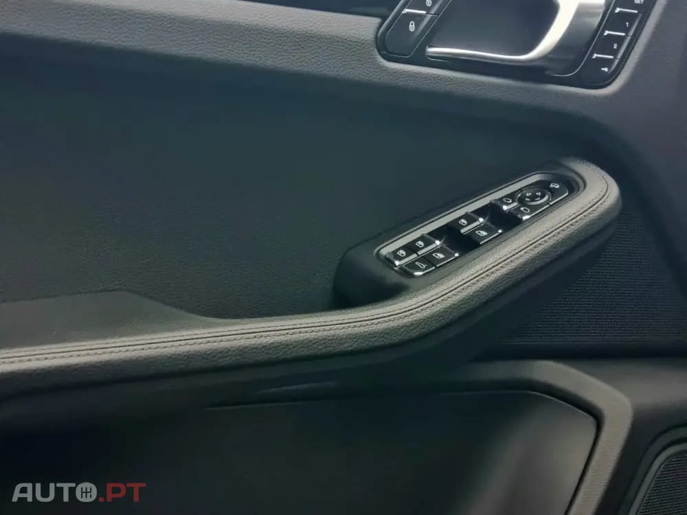 Porsche Macan PDK