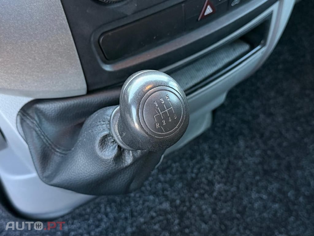 Mercedes-Benz Sprinter 316 CDI  L4 H2