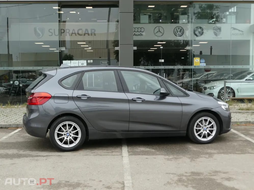 BMW 216 d Advantage Auto