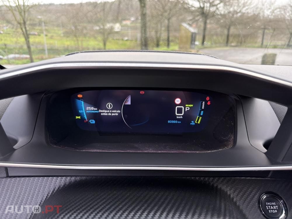 Peugeot E-208 50 kWh GT Pack