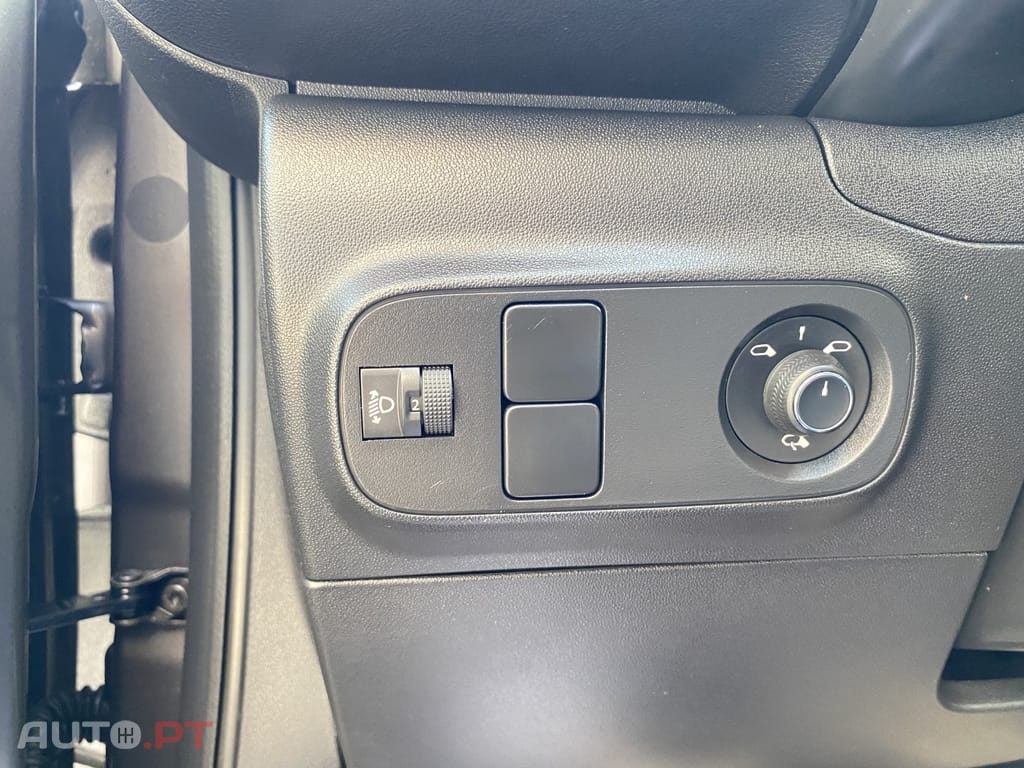 Citroen C3 1.2 PureTech C-Series