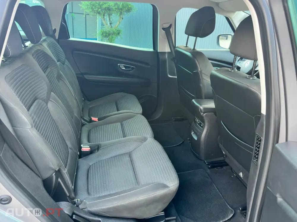Renault Grand Scénic ENERGY dCi 110 EDC Business