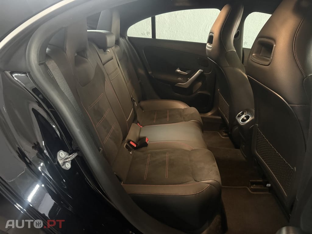 Mercedes-Benz CLA 180 d 8G-DCT AMG Line